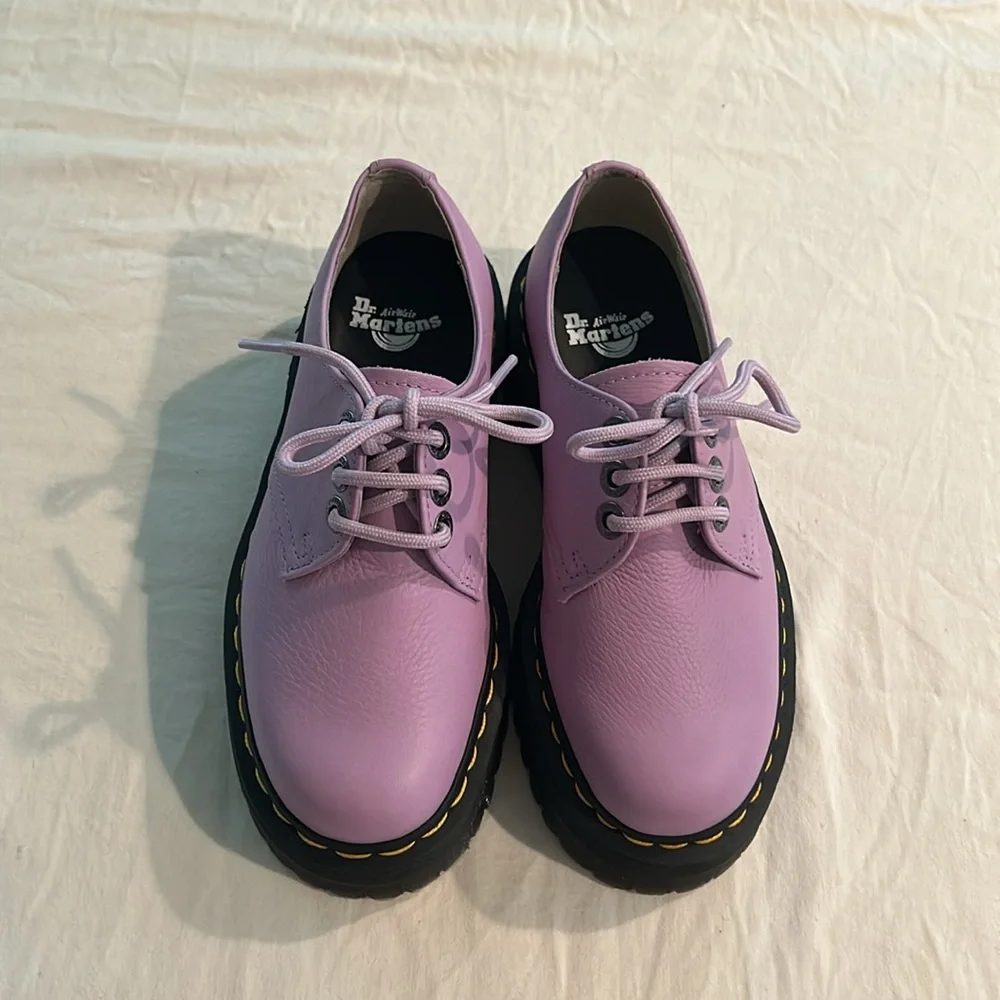 Dr. Martens platform lavender lace up leather oxford shoes - Picture 1 of 11